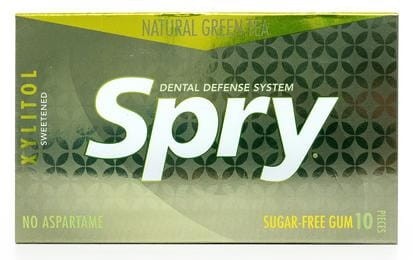 GUMA DO ŻUCIA Z KSYLITOLEM O SMAKU ZIELONEJ HERBATY BEZGLUTENOWA 10 SZTUK (12 g) - SPRY